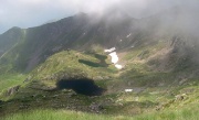 37 Con un delicatissimo traverso sorvolo i Laghi di Ponteranica...